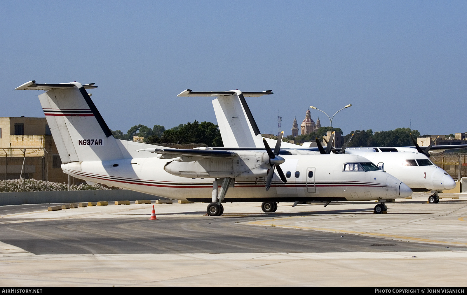 Aircraft Photo of N637AR | De Havilland Canada DHC-8-102 Dash 8 | AirHistory.net #700368
