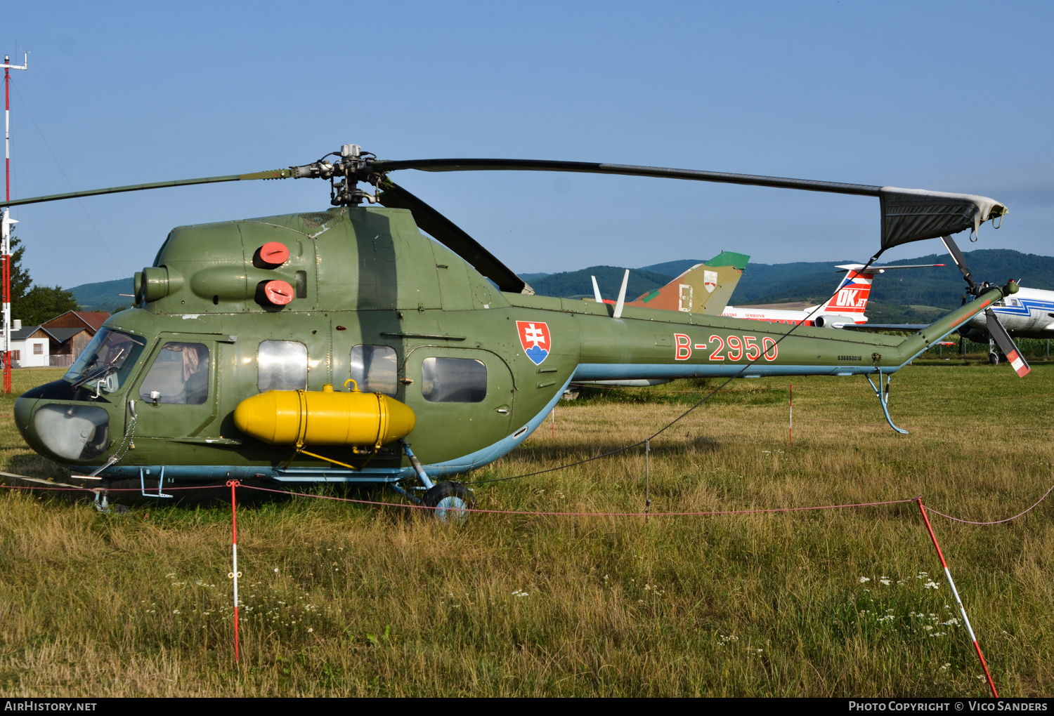 Aircraft Photo of B-2950 | Mil Mi-2 | Slovakia - Police | AirHistory.net #700420