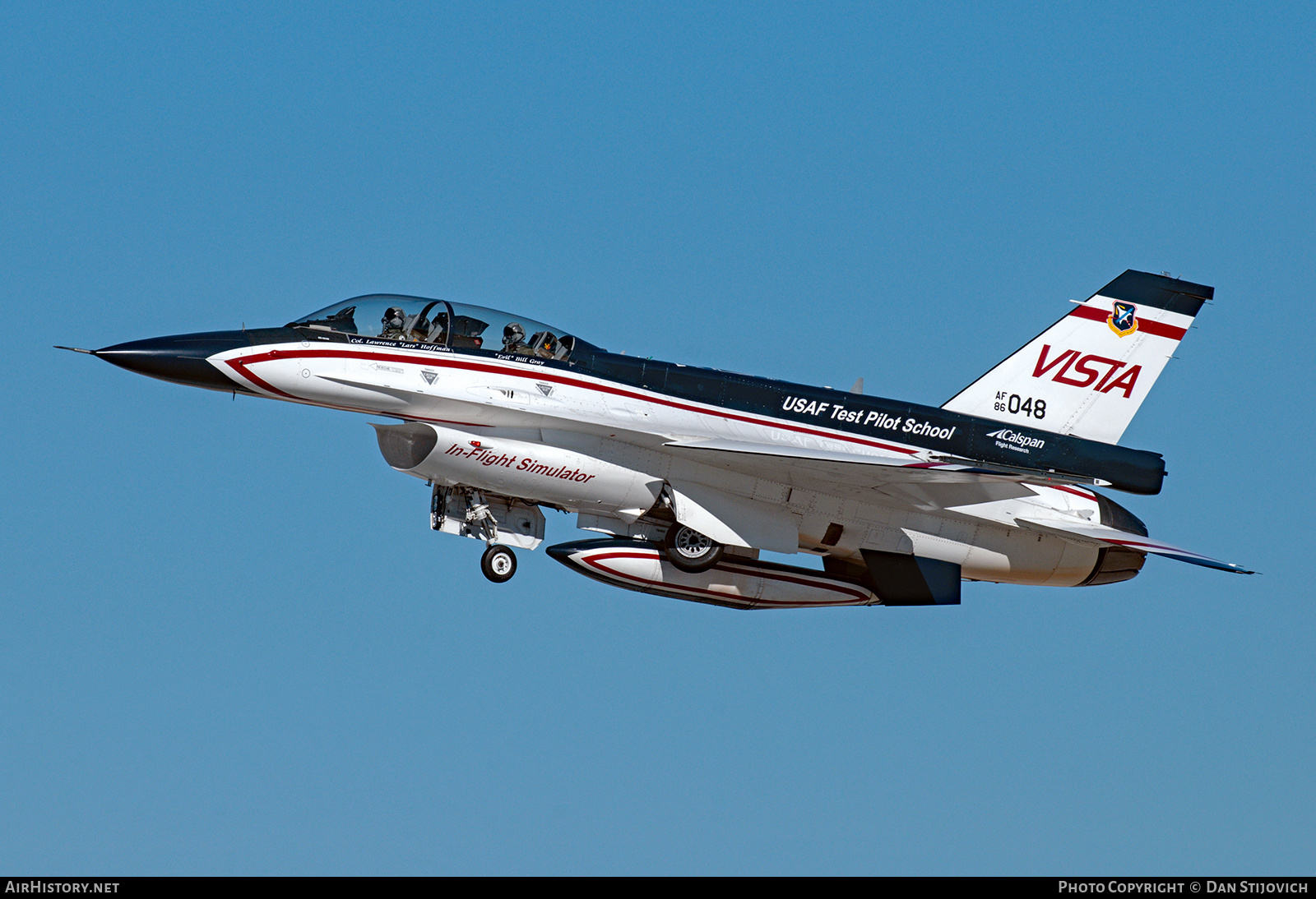 Aircraft Photo of 86-0048 / AF86-048 | General Dynamics NF-16D/VISTA Fighting Falcon | USA - Air Force | AirHistory.net #700503