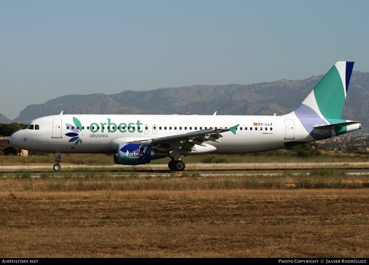 Aircraft Photo of EC-LLX | Airbus A320-214 | Orbest Orizonia Airlines | AirHistory.net #700524