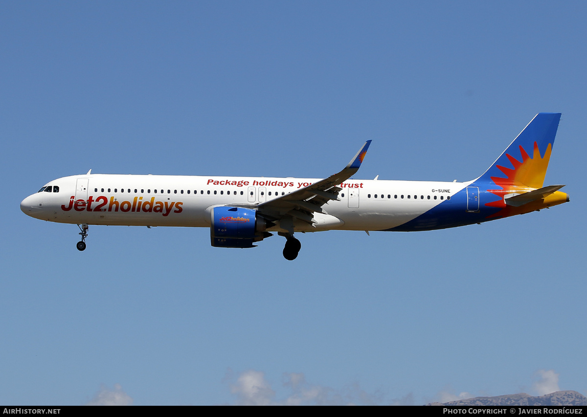 Aircraft Photo of G-SUNE | Airbus A321-251NX | Jet2 Holidays | AirHistory.net #700526