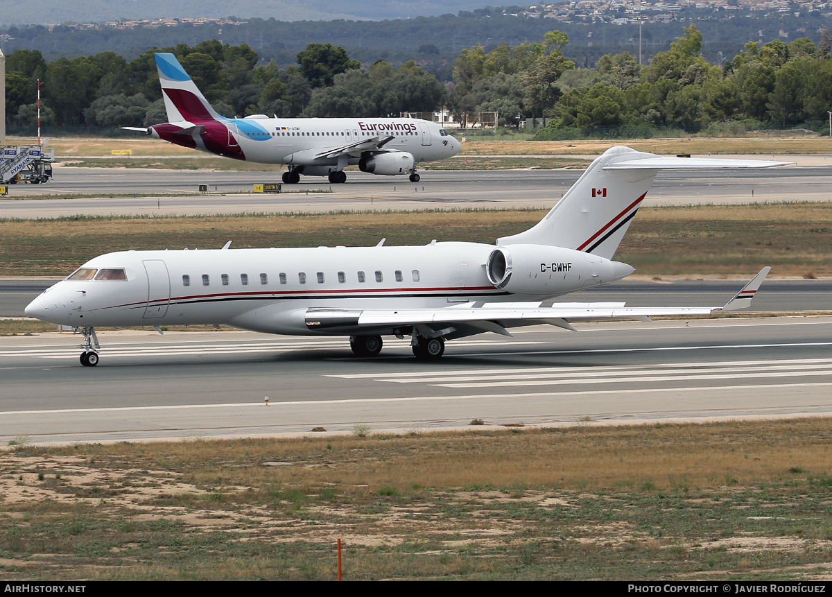Aircraft Photo of C-GWHF | Bombardier Global Express XRS (BD-700-1A10) | AirHistory.net #700543