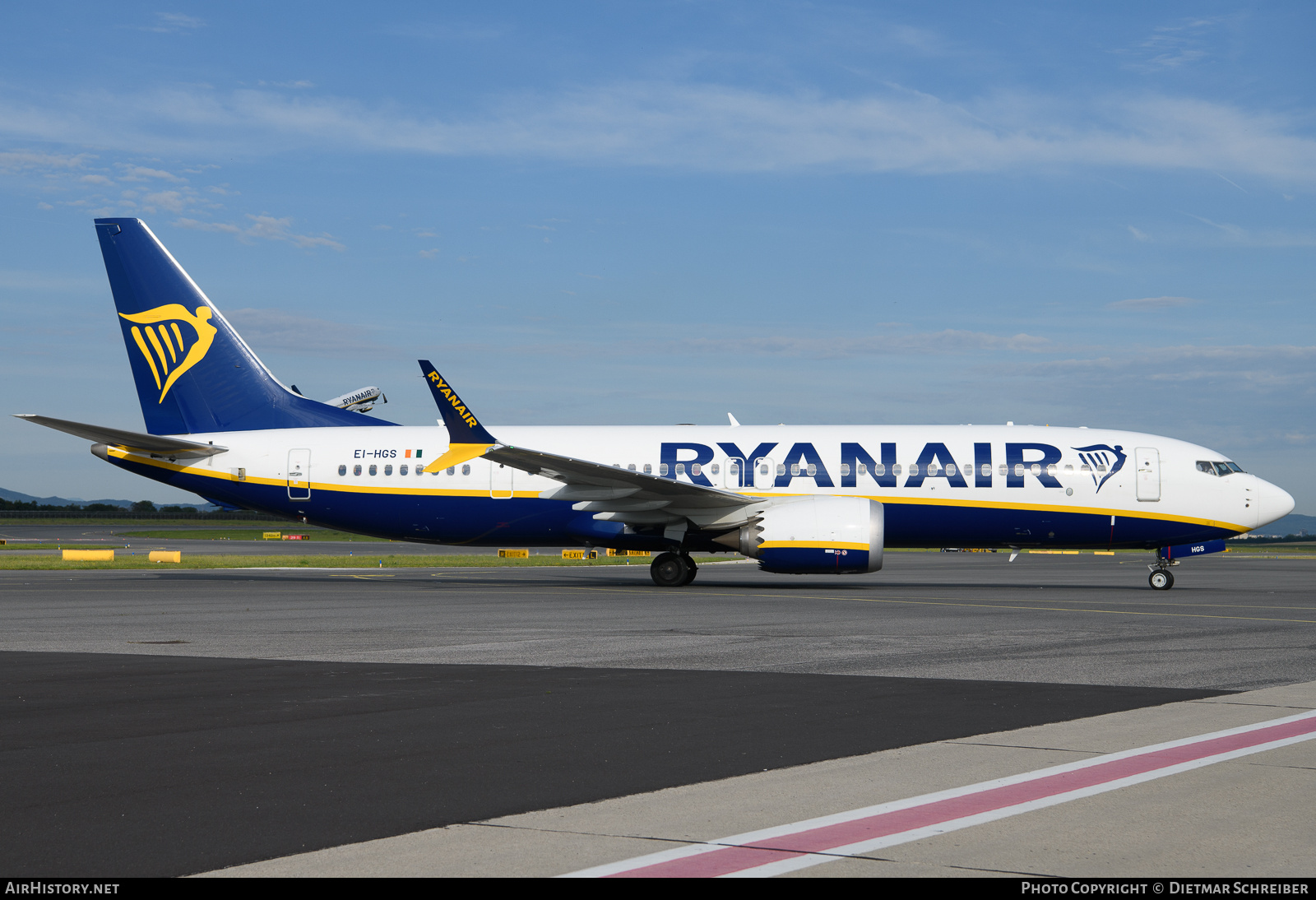 Aircraft Photo of EI-HGS | Boeing 737-8200 Max 200 | AirHistory.net #700574
