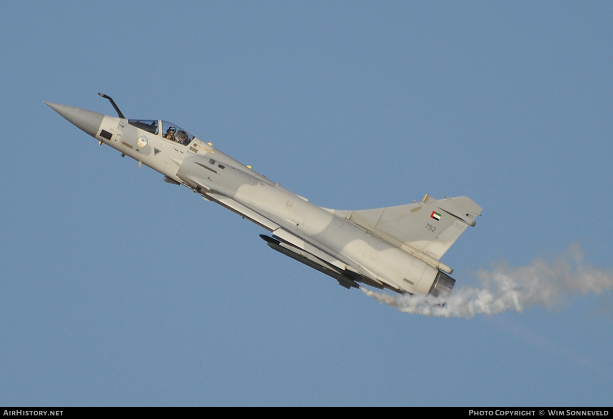 Aircraft Photo of 752 | Dassault Mirage 2000-9EAD | United Arab Emirates - Air Force | AirHistory.net #700639
