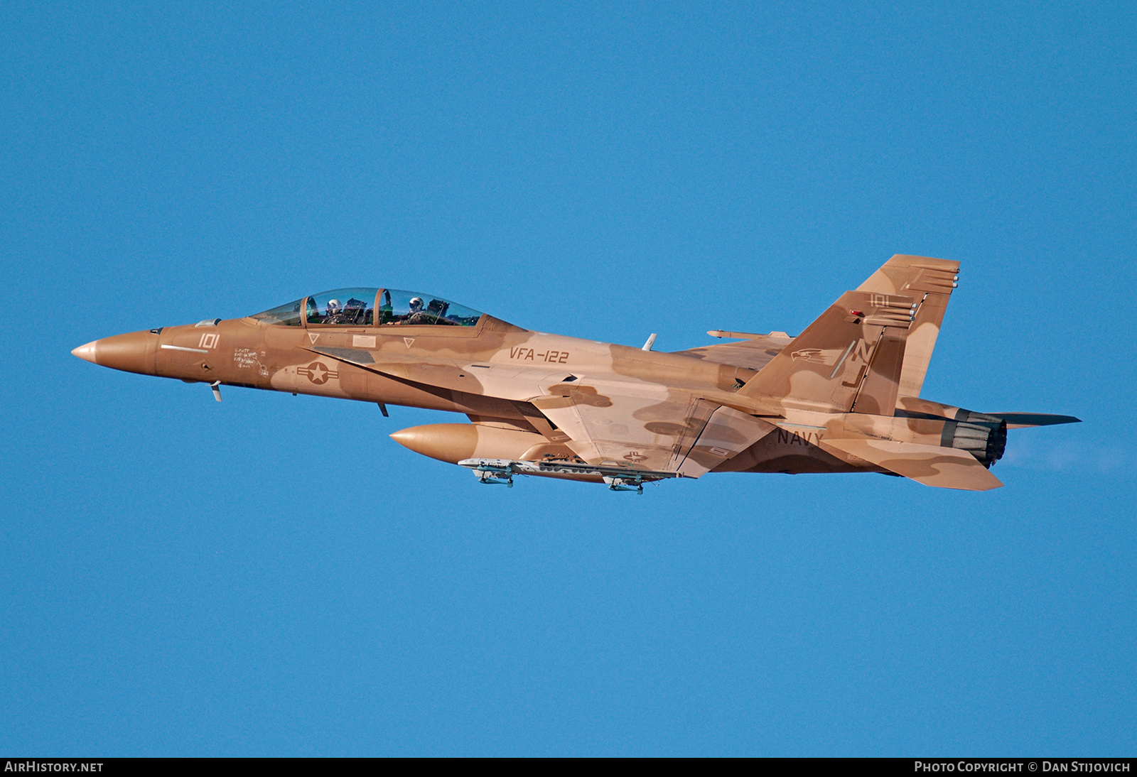 Aircraft Photo of 165679 | Boeing F/A-18F Super Hornet | USA - Navy | AirHistory.net #700664