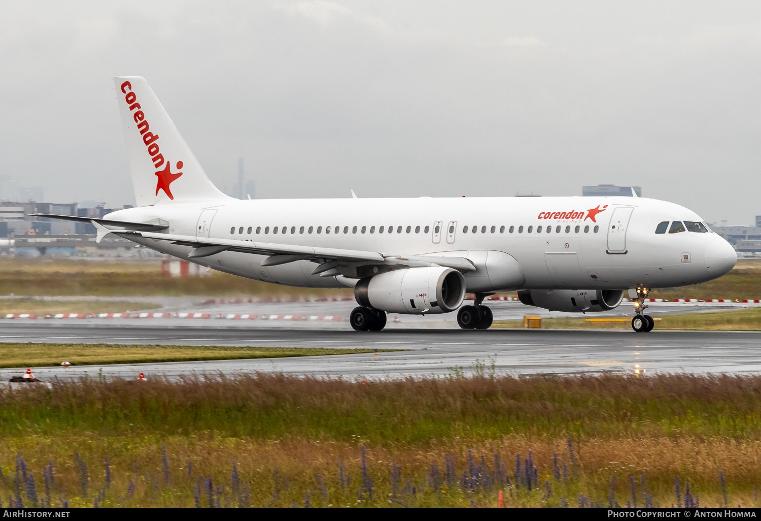 Aircraft Photo of LY-LGA | Airbus A320-232 | Corendon Airlines | AirHistory.net #700765