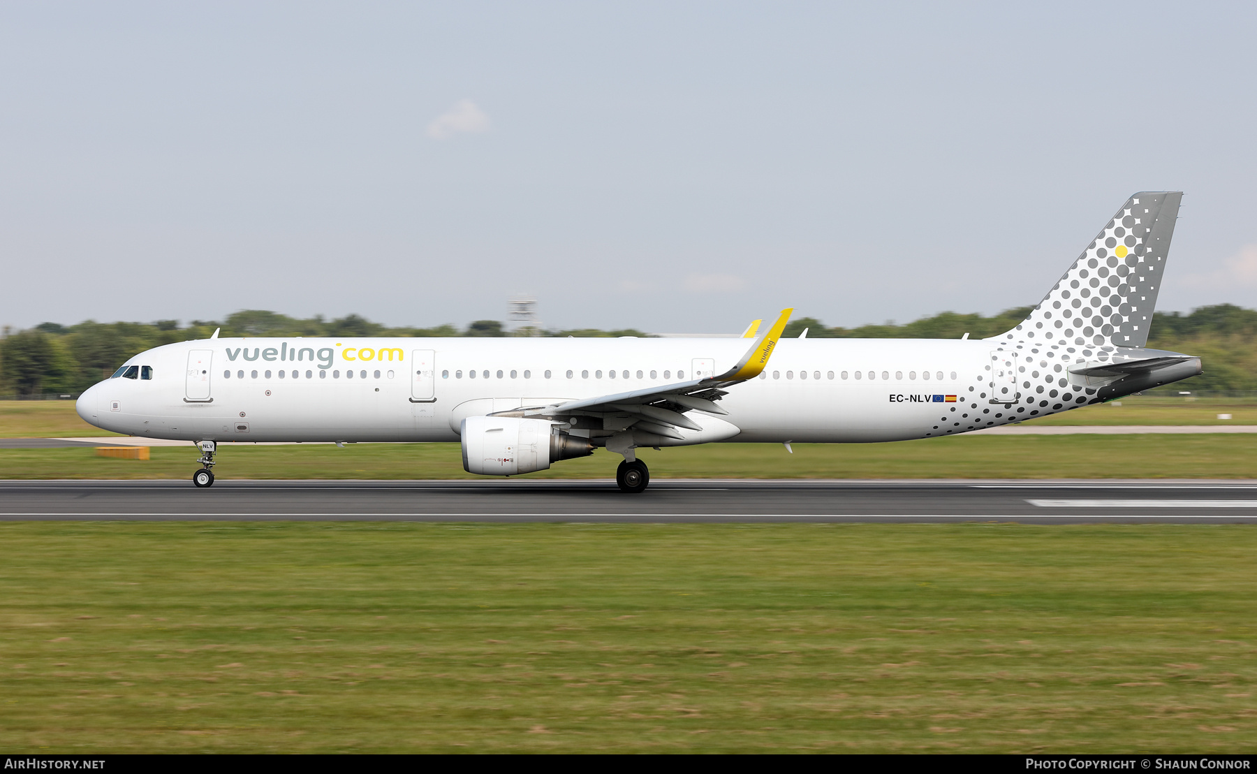 Aircraft Photo of EC-NLV | Airbus A321-211 | Vueling Airlines | AirHistory.net #700942