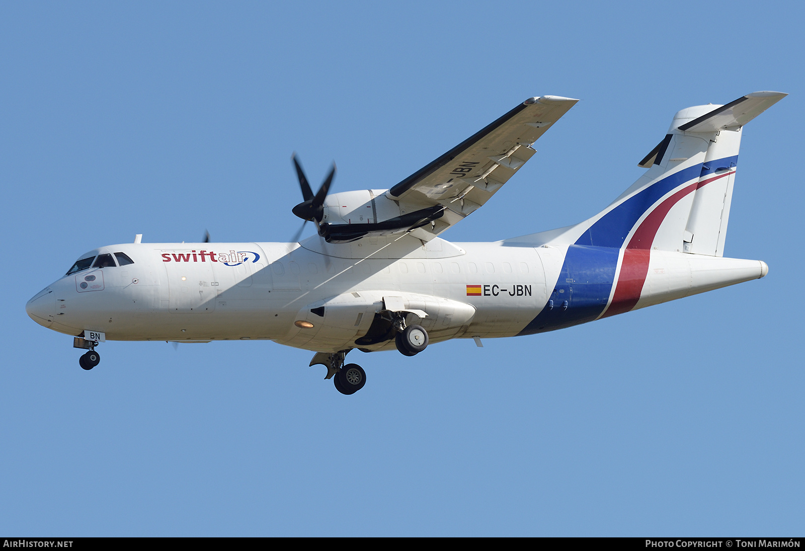Aircraft Photo of EC-JBN | ATR ATR-42-320(QC) | Swiftair | AirHistory.net #700950