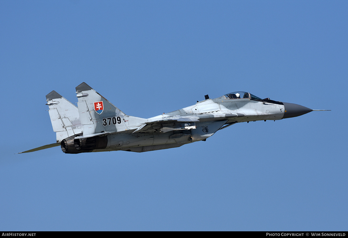Aircraft Photo of 3709 | Mikoyan-Gurevich MiG-29AS (9-12A) | Slovakia - Air Force | AirHistory.net #700993