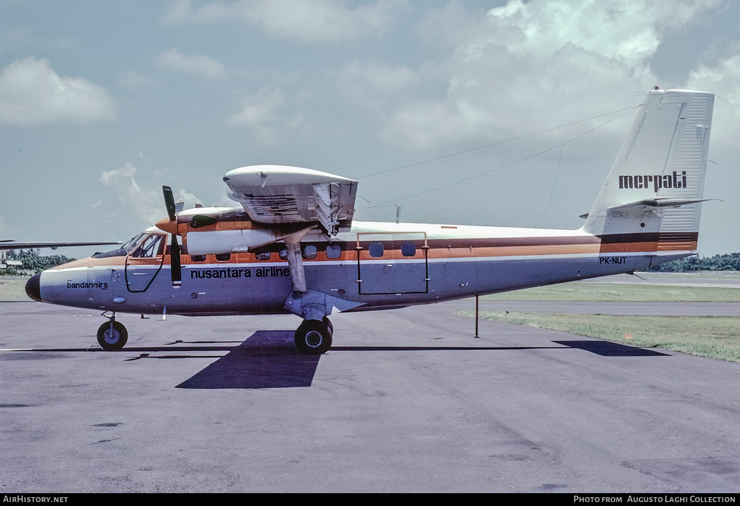 Aircraft Photo of PK-NUT | De Havilland Canada DHC-6-300 Twin Otter | Merpati Nusantara Airlines | AirHistory.net #701070