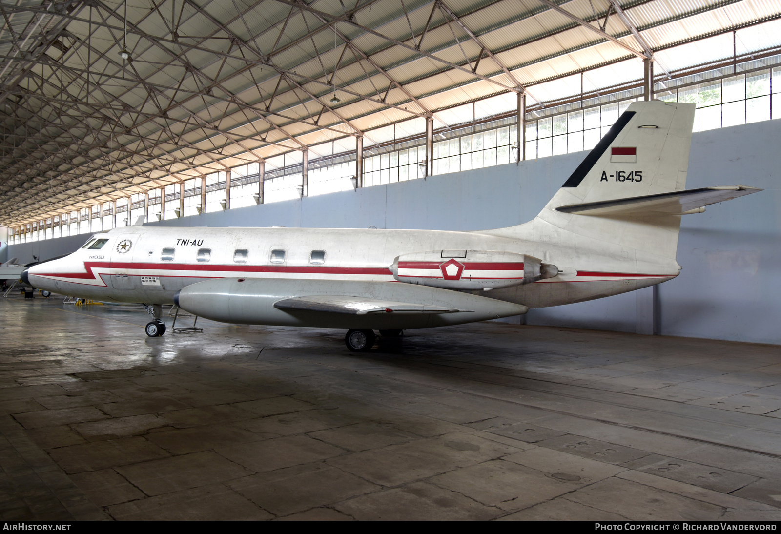 Aircraft Photo of A-1645 | Lockheed L-1329 JetStar 6 | Indonesia - Air Force | AirHistory.net #701081