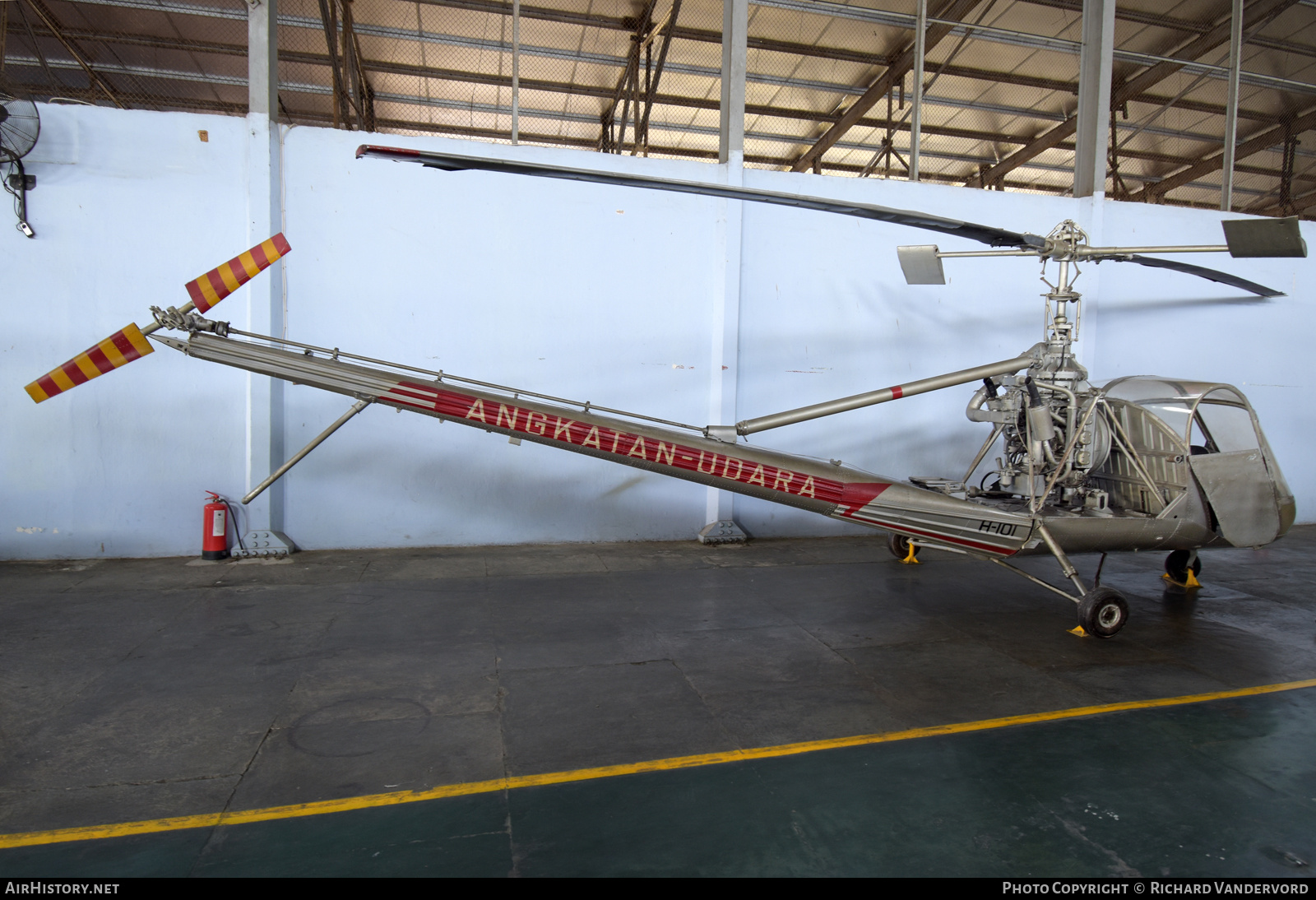 Aircraft Photo of H-101 | Hiller UH-12A | Indonesia - Air Force | AirHistory.net #701219