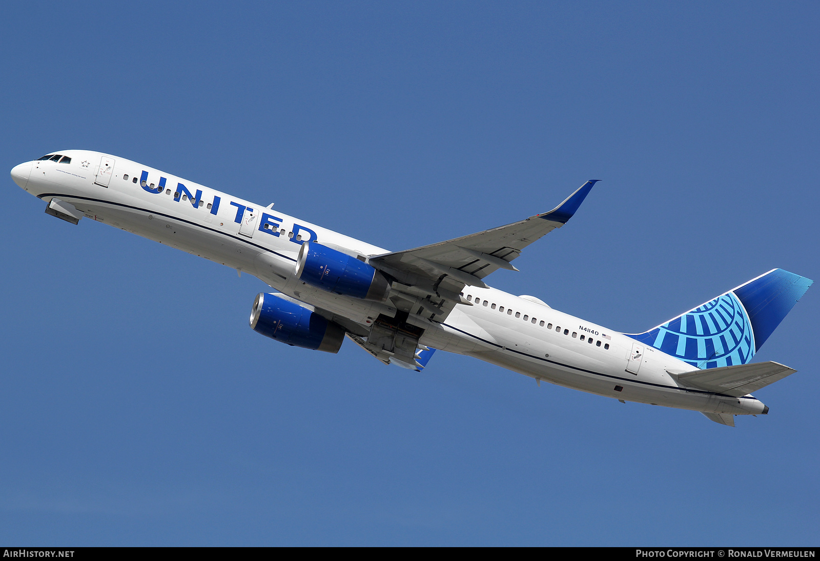 Aircraft Photo of N41140 | Boeing 757-224 | United Airlines | AirHistory.net #701258