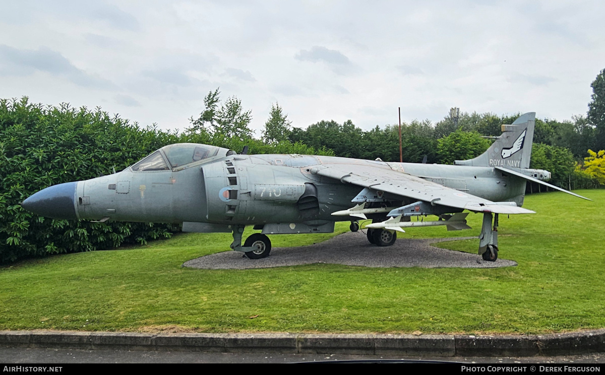 Aircraft Photo of ZE691 | British Aerospace Sea Harrier FA2 | UK - Navy | AirHistory.net #701325