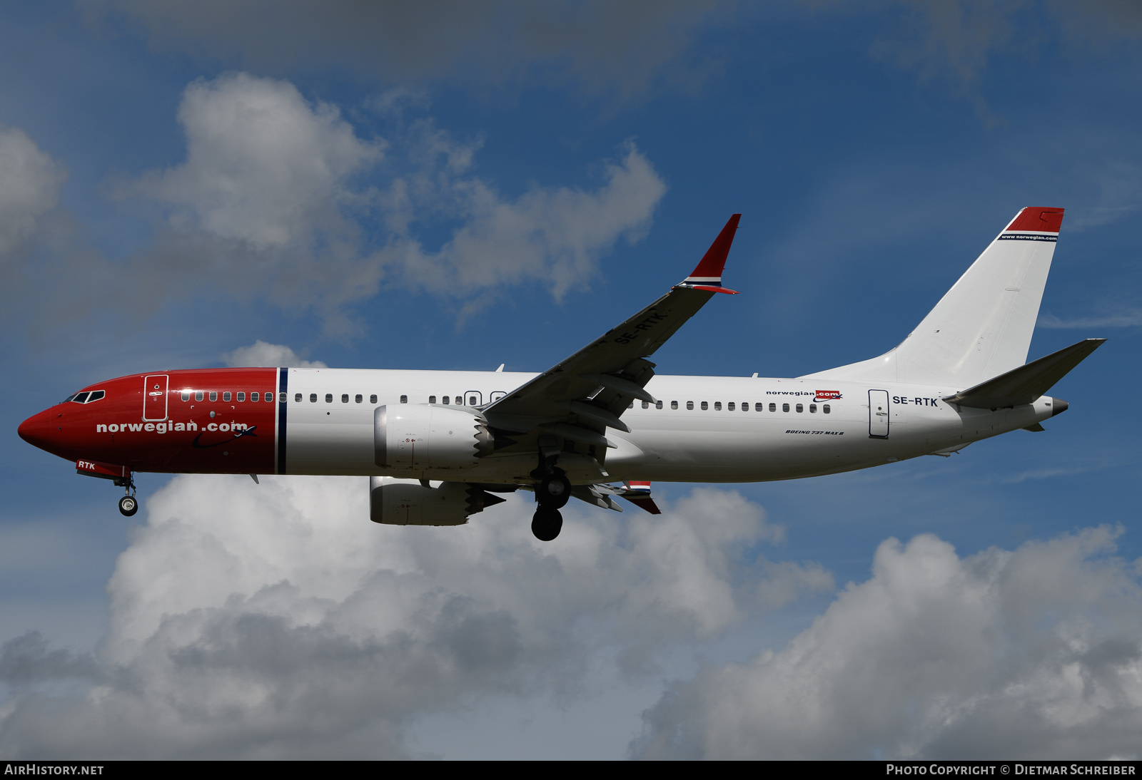 Aircraft Photo of SE-RTK | Boeing 737-8 Max 8 | Norwegian | AirHistory.net #701344