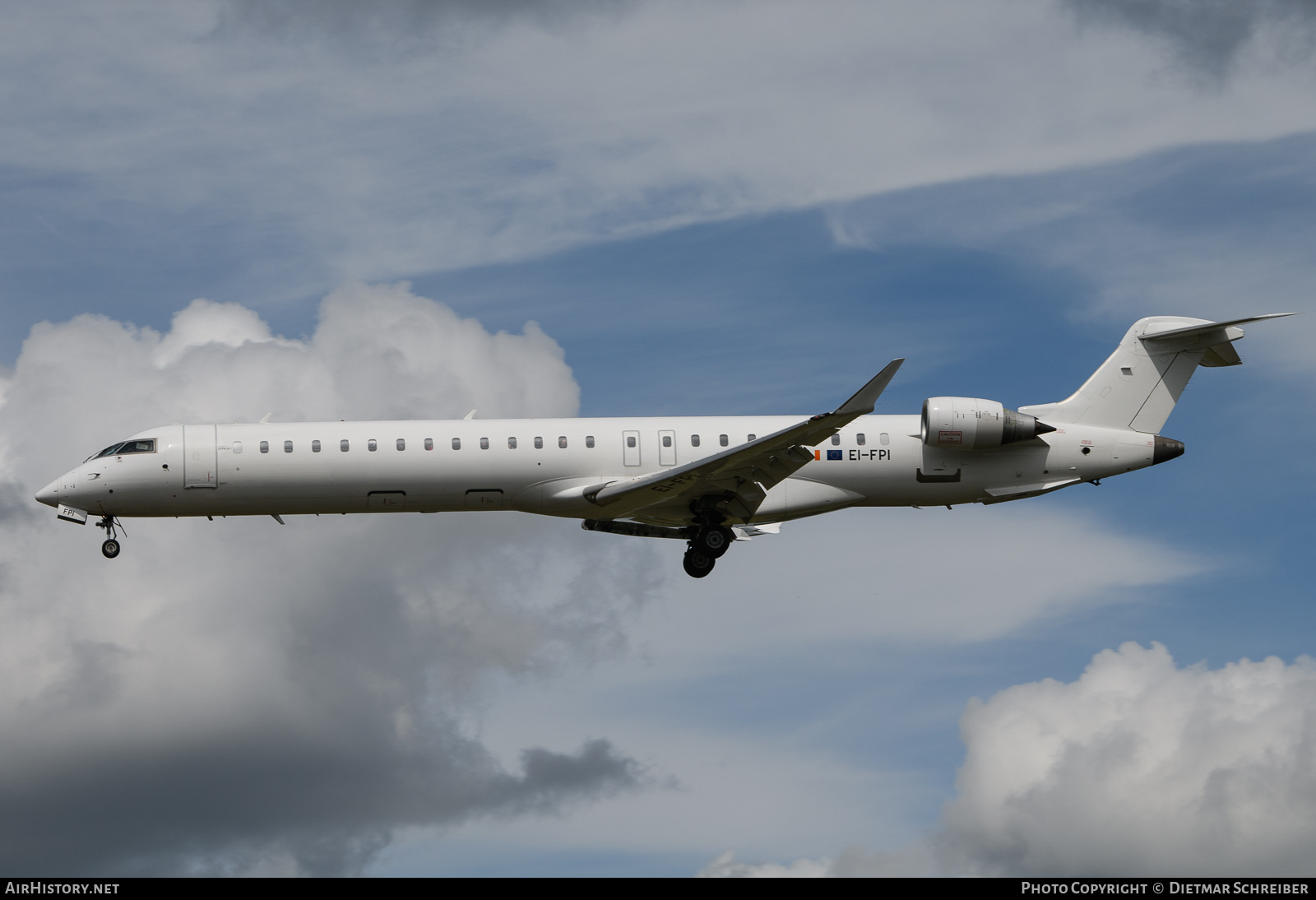 Aircraft Photo of EI-FPI | Bombardier CRJ-900LR (CL-600-2D24) | CityJet | AirHistory.net #701347