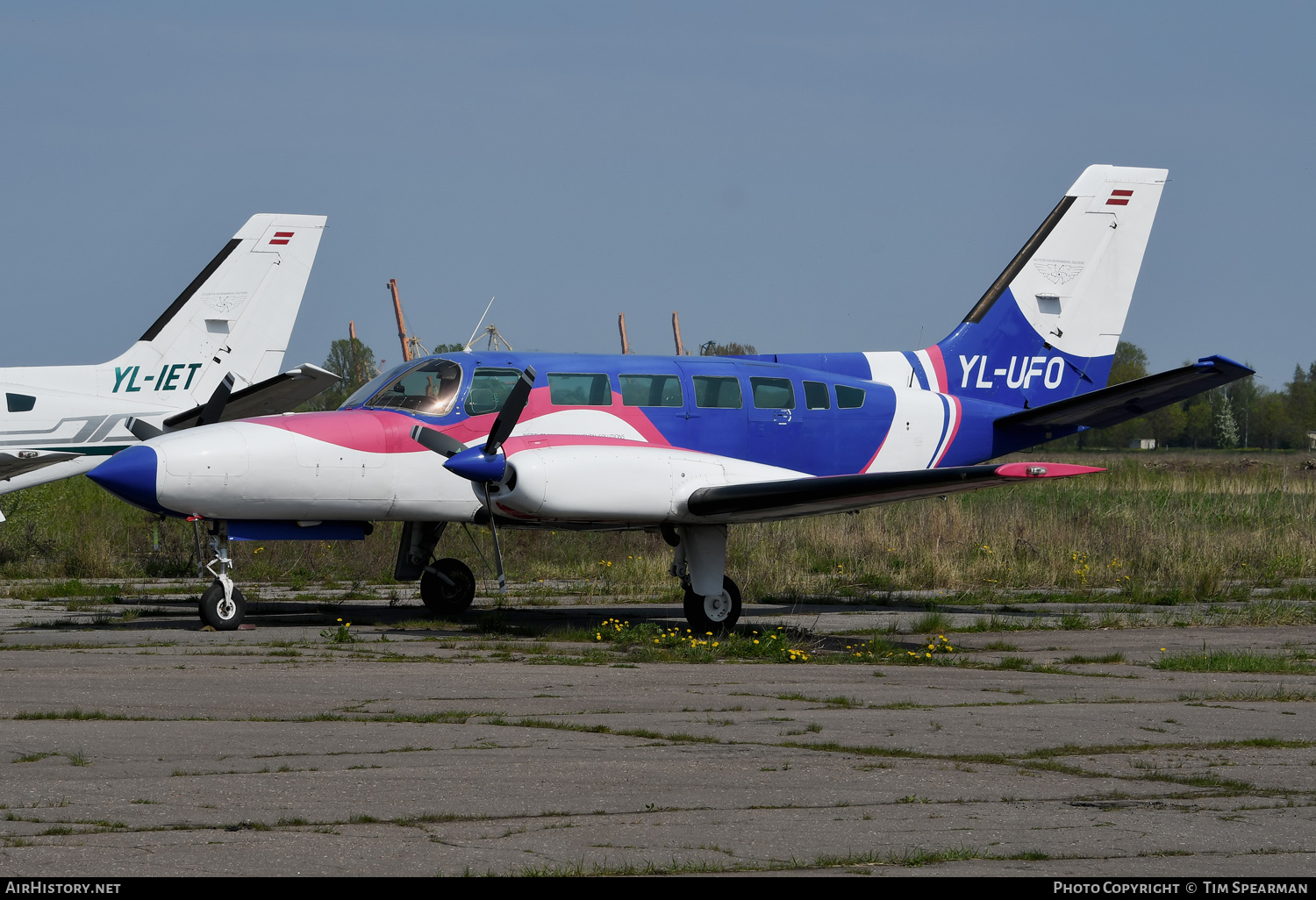 Aircraft Photo of YL-UFO | Cessna 404 Titan | Institute for Environmental Solutions | AirHistory.net #701373
