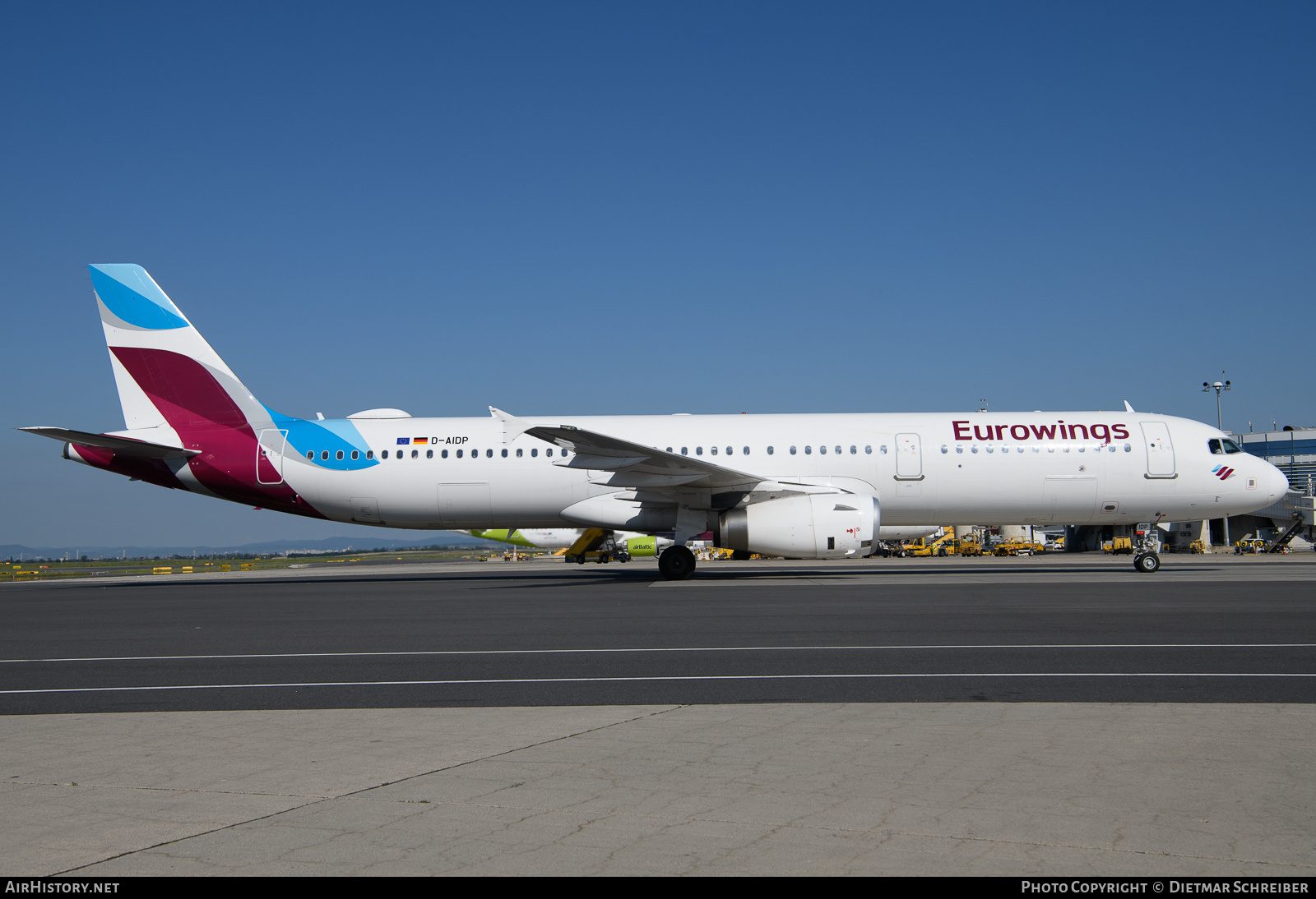 Aircraft Photo of D-AIDP | Airbus A321-231 | Eurowings | AirHistory.net #701378