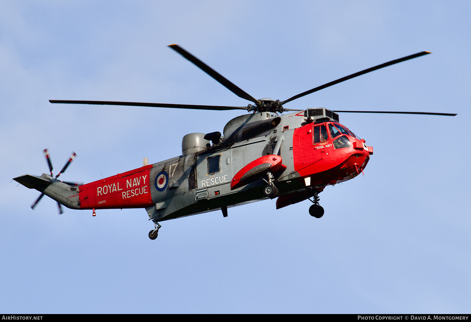 Aircraft Photo of XV670 | Westland WS-61 Sea King HU5 | UK - Navy | AirHistory.net #701386