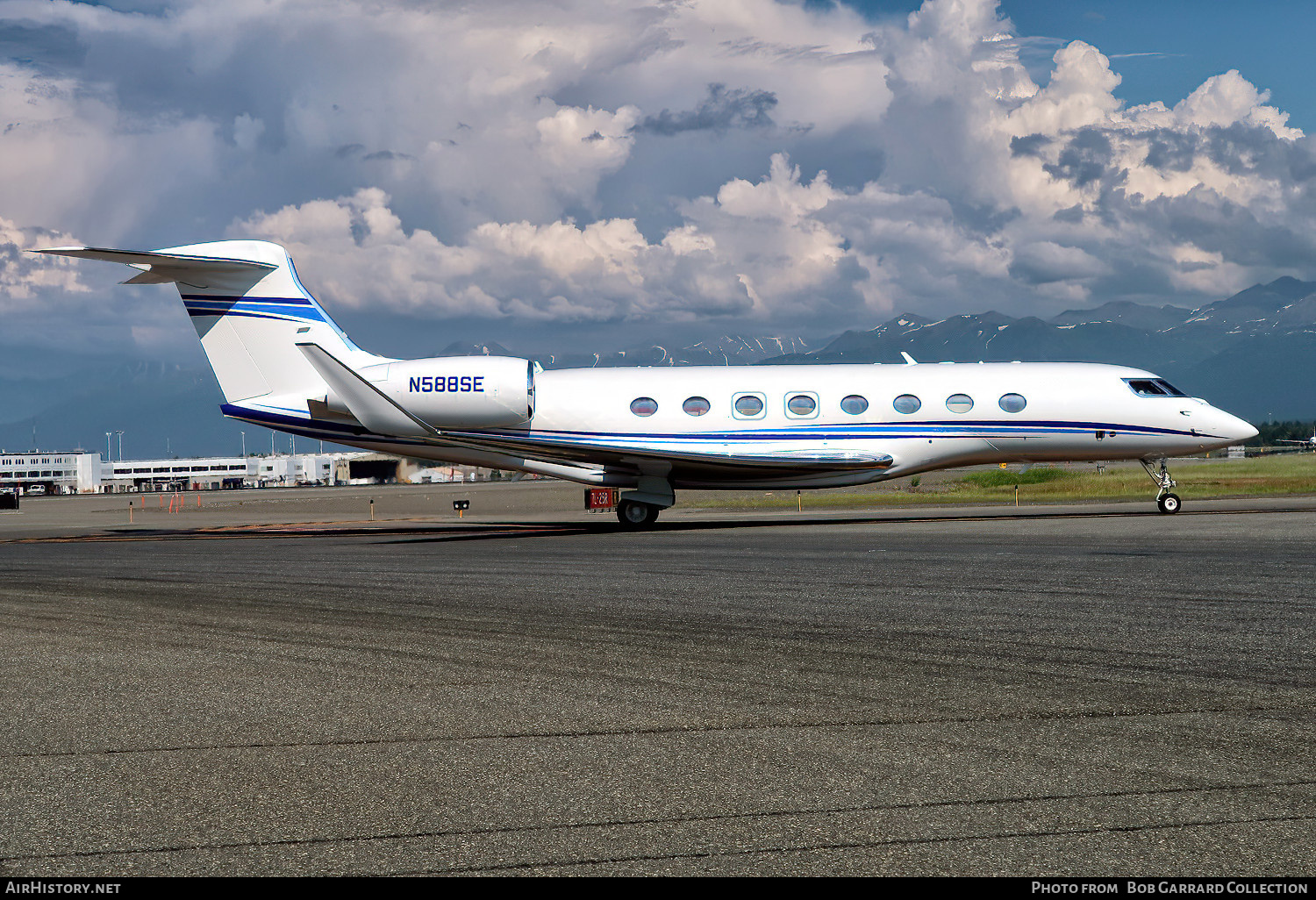 Aircraft Photo of N588SE | Gulfstream Aerospace G650ER (G-VI) | AirHistory.net #701402