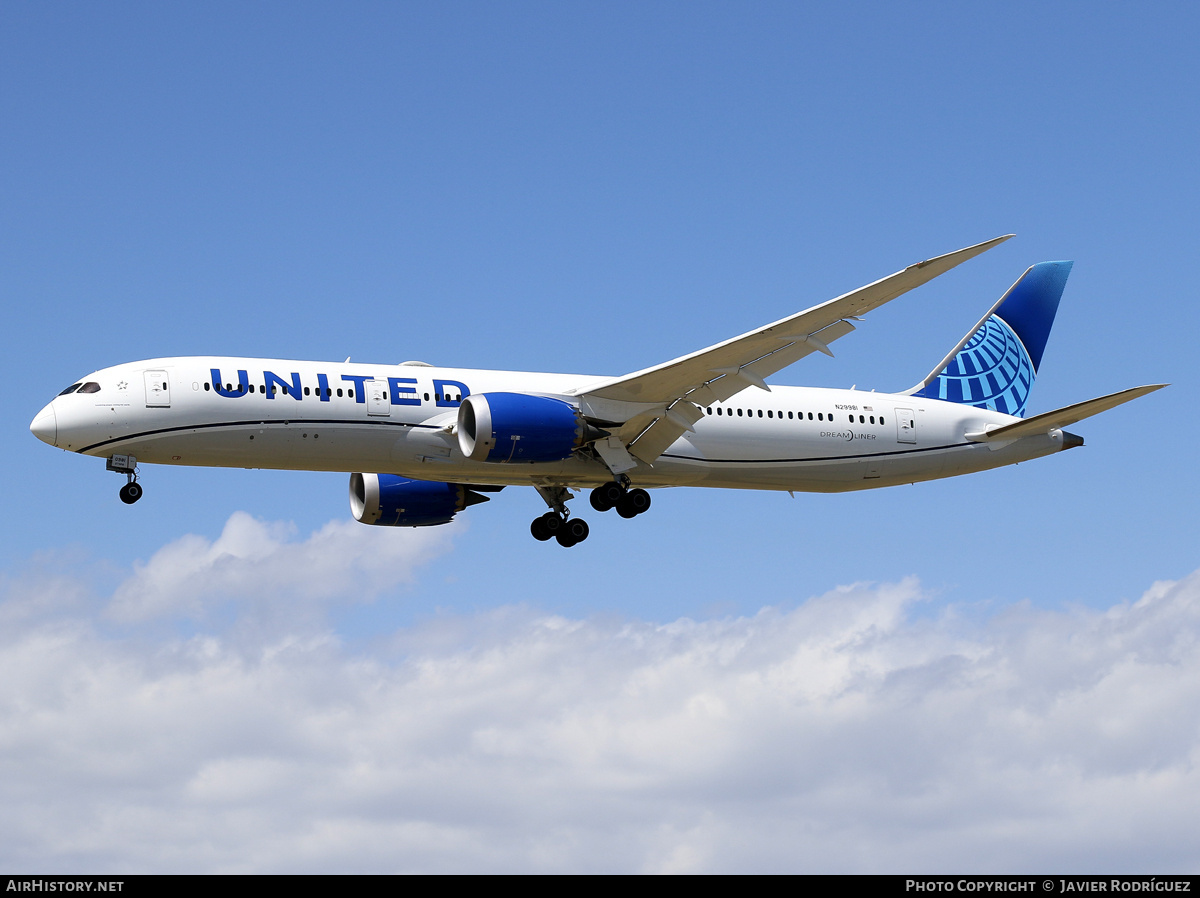 Aircraft Photo of N29981 | Boeing 787-9 Dreamliner | United Airlines | AirHistory.net #701431
