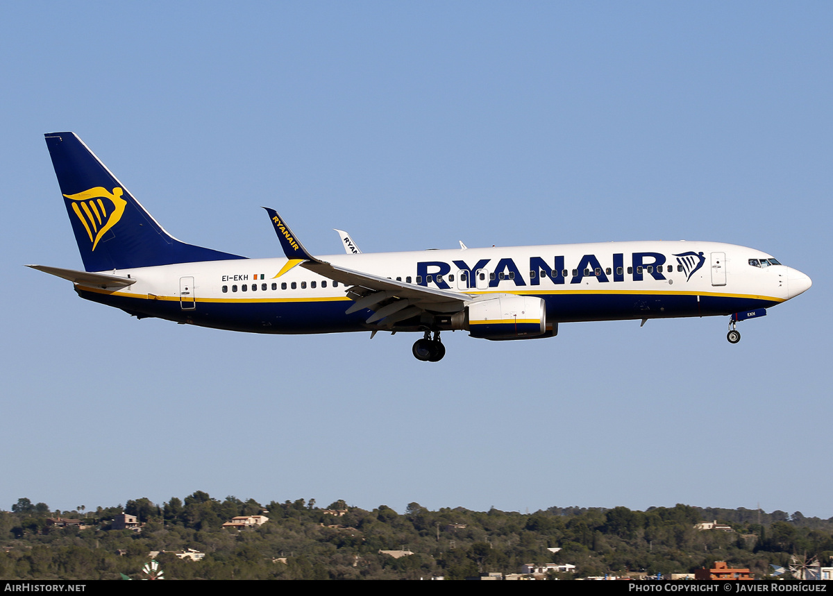 Aircraft Photo of EI-EKH | Boeing 737-8AS | Ryanair | AirHistory.net #701432
