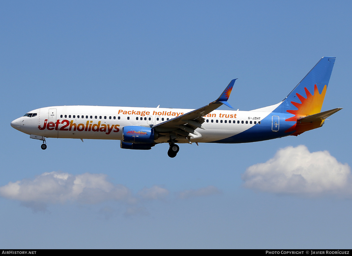Aircraft Photo of G-JZHT | Boeing 737-800 | Jet2 Holidays | AirHistory.net #701439