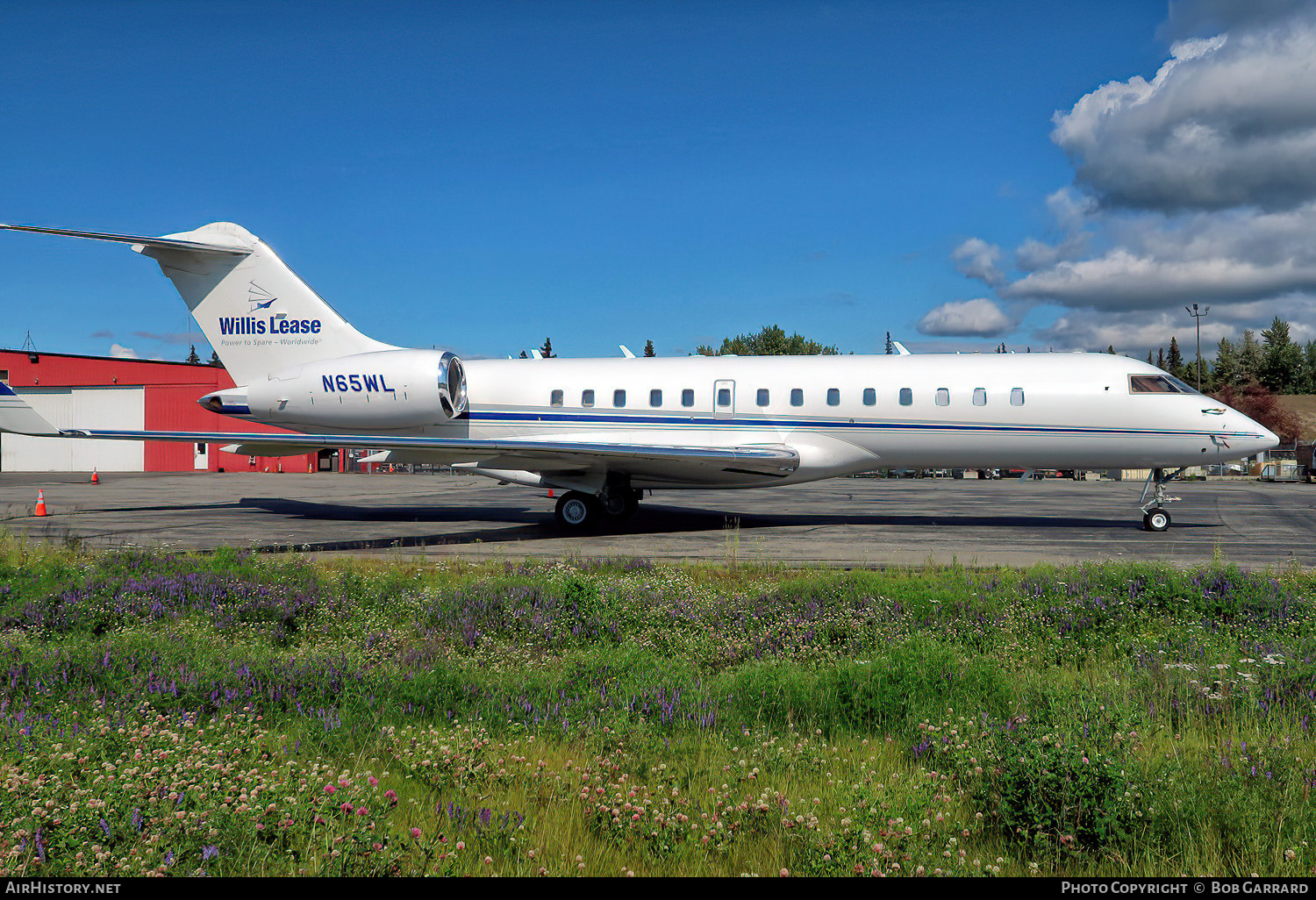 Aircraft Photo of N65WL | Bombardier Global Express (BD-700-1A10) | Willis Lease | AirHistory.net #701503