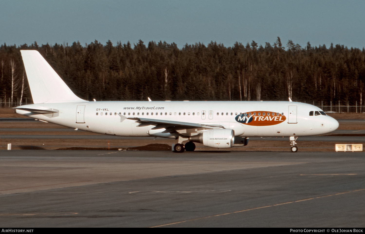 Aircraft Photo of OY-VKL | Airbus A320-232 | MyTravel Airways | AirHistory.net #701623