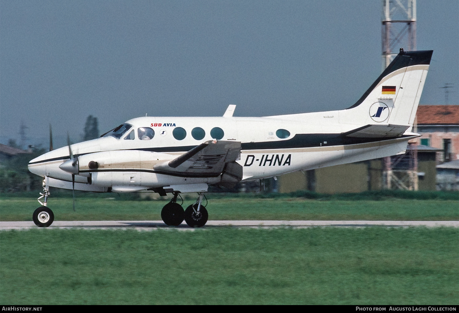 Aircraft Photo of D-IHNA | Beech C90 King Air | Süd Avia | AirHistory.net #701633