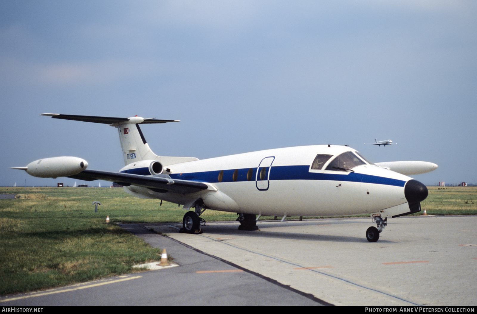 Aircraft Photo of TC-SEN | HFB HFB-320 Hansa Jet | AirHistory.net #701646