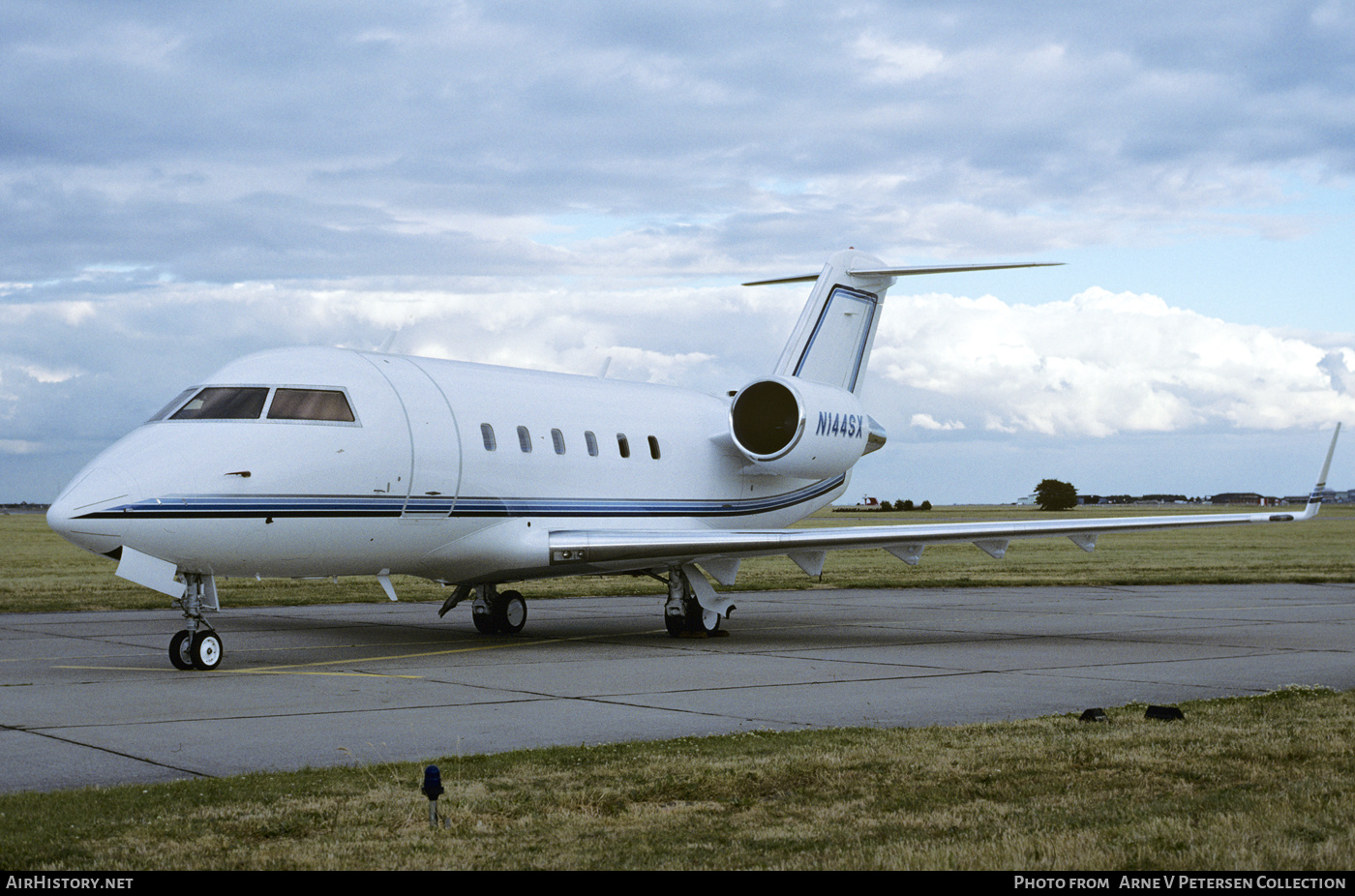Aircraft Photo of N144SX | Canadair Challenger 601 (CL-600-2A12) | AirHistory.net #701670