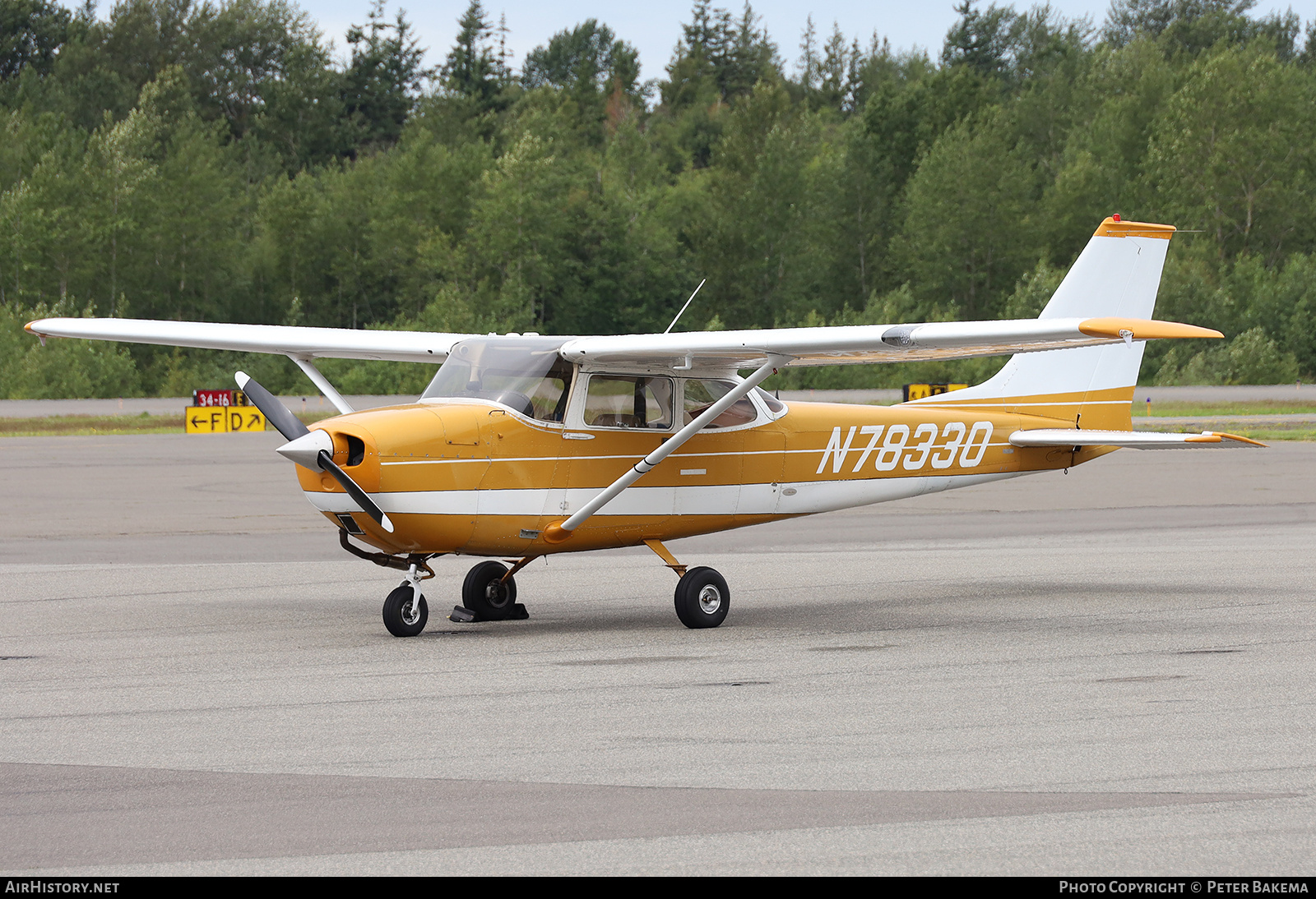 Aircraft Photo of N78330 | Cessna 172K | AirHistory.net #701712