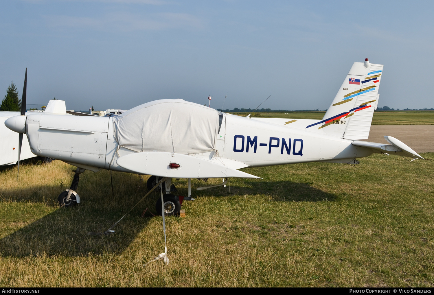 Aircraft Photo of OM-PNQ | Zlin Z-142 | AirHistory.net #701828