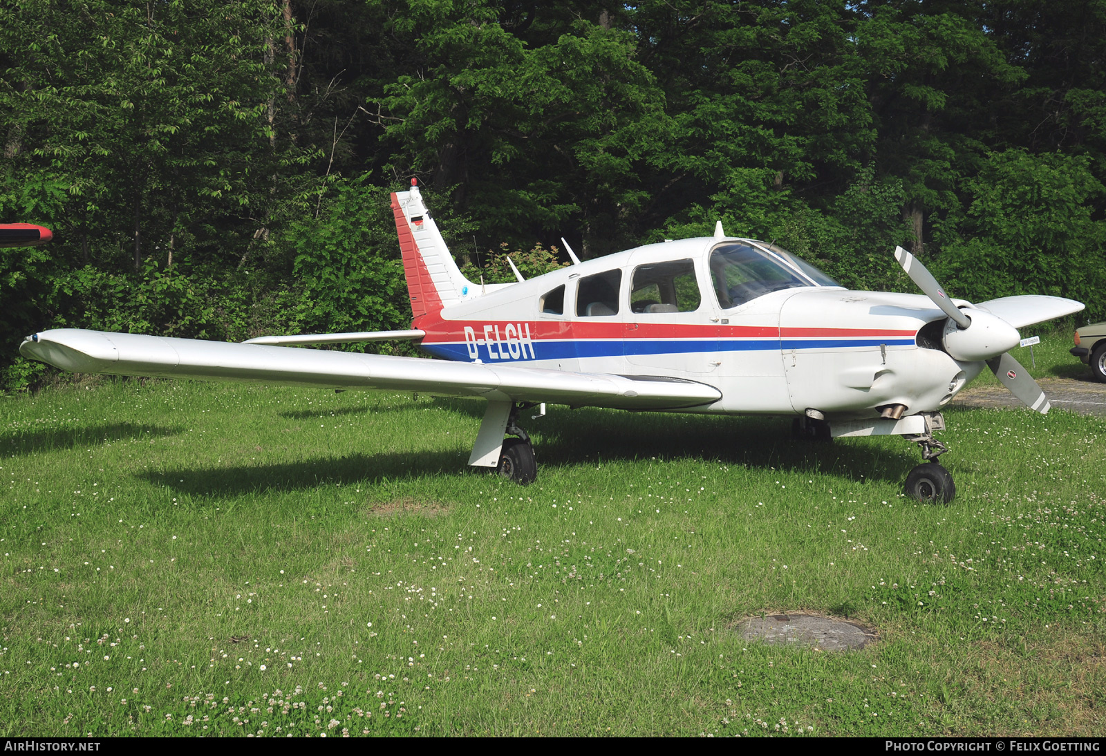 Aircraft Photo of D-ELGH | Piper PA-28R-200 Cherokee Arrow II | AirHistory.net #701885