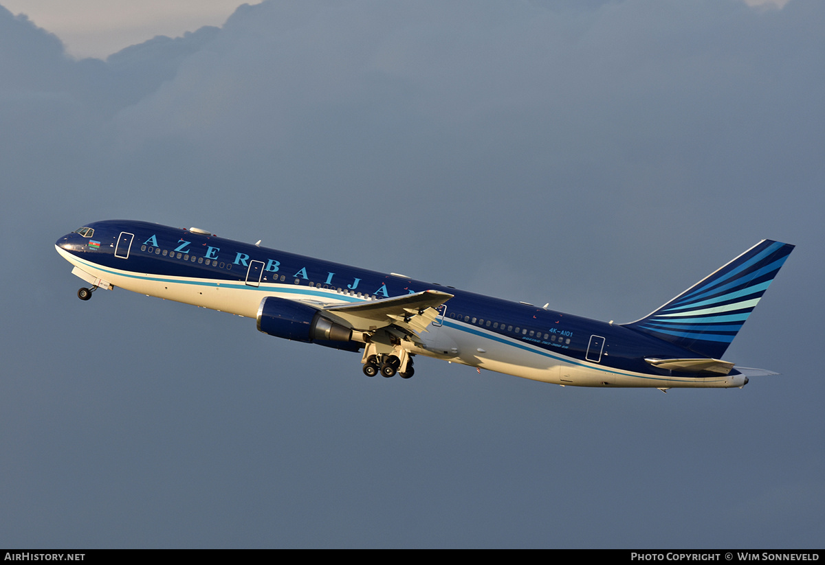 Aircraft Photo of 4K-AI01 | Boeing 767-32L/ER | Azerbaijan Government | AirHistory.net #701909