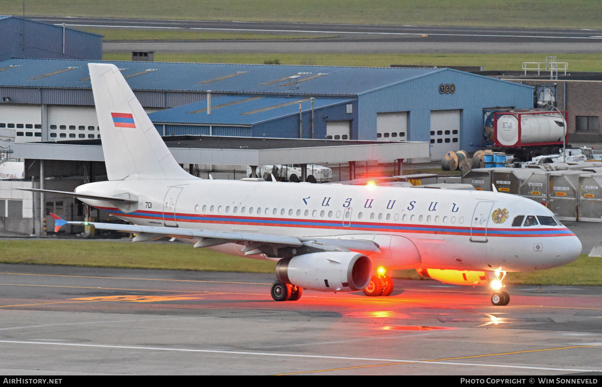 Aircraft Photo of 701 | Airbus ACJ319 (A319-132/CJ) | Armenia - Air Force | AirHistory.net #701935