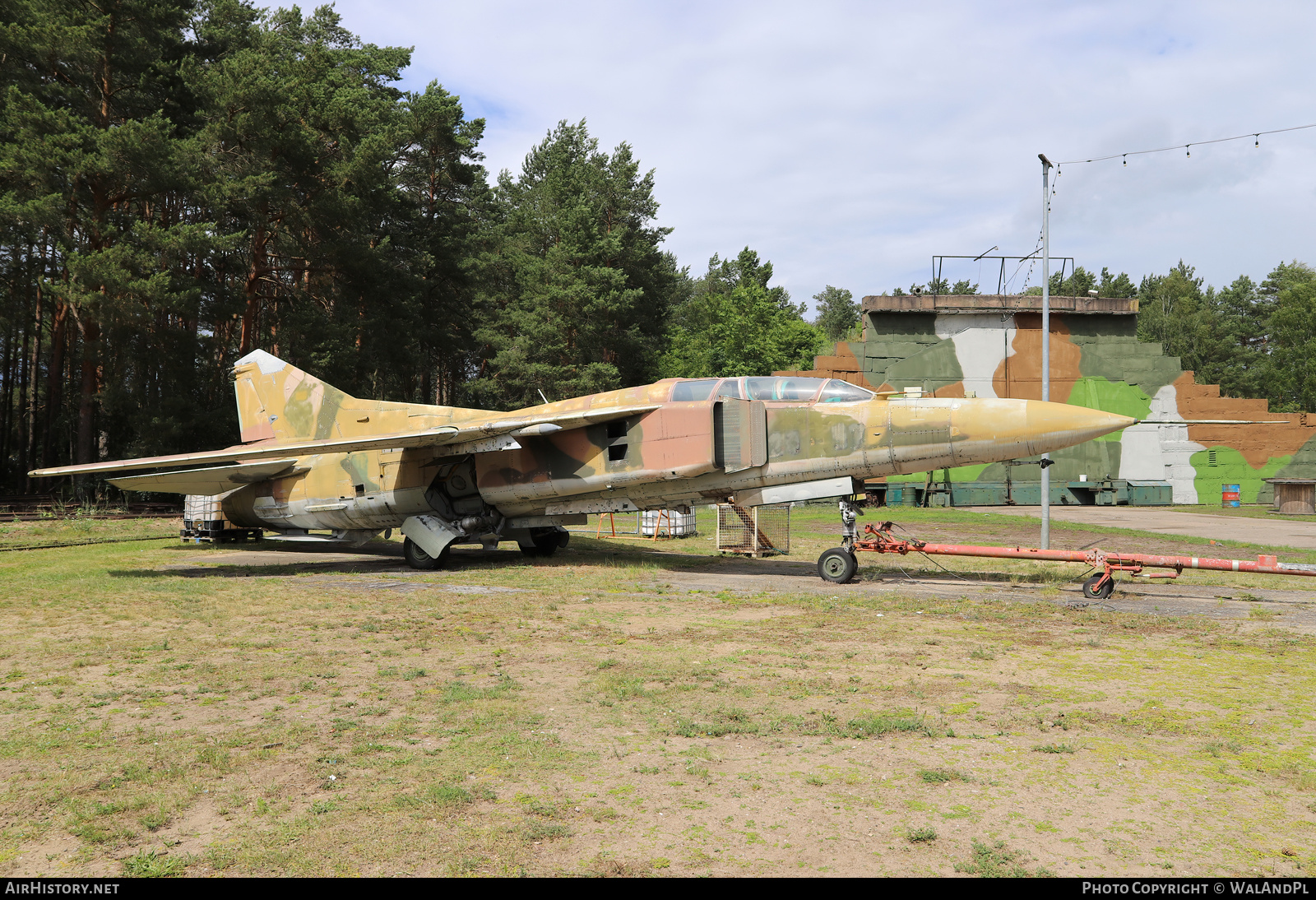 Aircraft Photo of 2057 / 103 | Mikoyan-Gurevich MiG-23UB | Germany - Air Force | AirHistory.net #701990