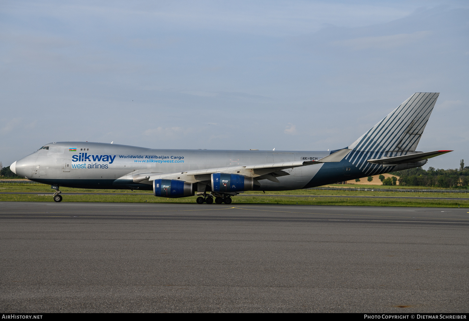 Aircraft Photo of 4K-BCH | Boeing 747-467F/SCD | SilkWay West Airlines | AirHistory.net #702024