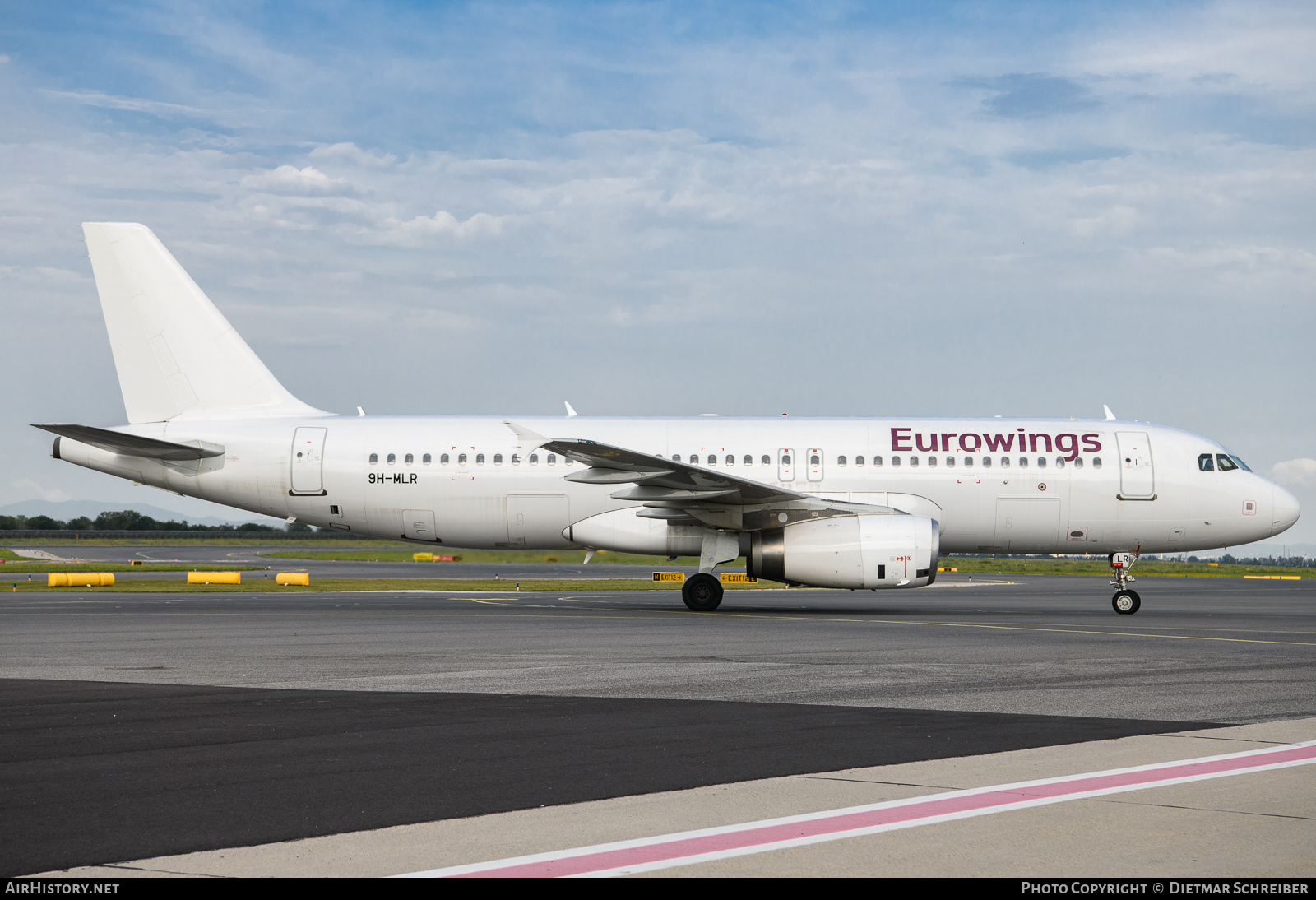 Aircraft Photo of 9H-MLR | Airbus A320-232 | Eurowings | AirHistory.net #702043