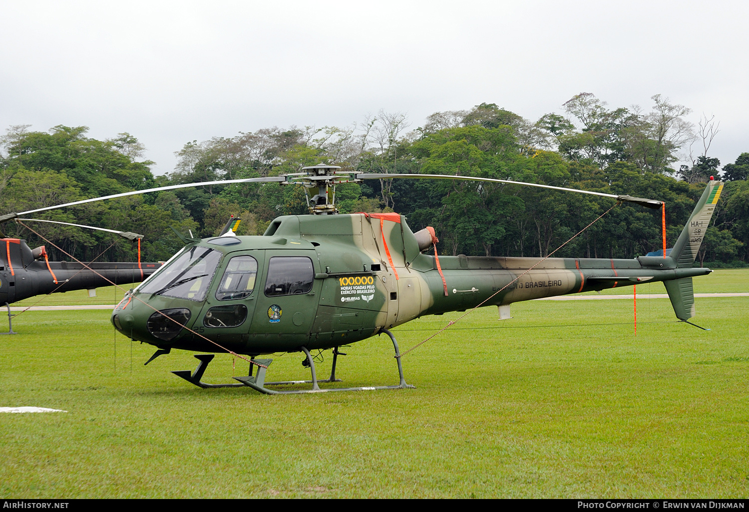 Aircraft Photo of EB-1025 | Helibras HA-1 Esquilo (AS-550A-2) | Brazil - Army | AirHistory.net #702084