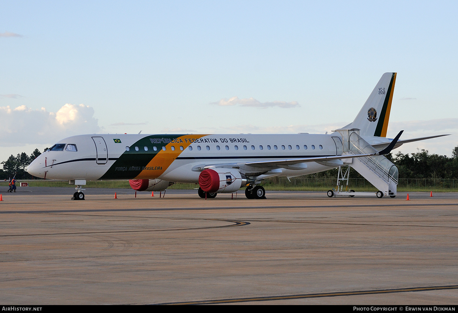 Aircraft Photo of 2592 | Embraer VC-2 (ERJ-190-100AR) | Brazil - Air Force | AirHistory.net #702215