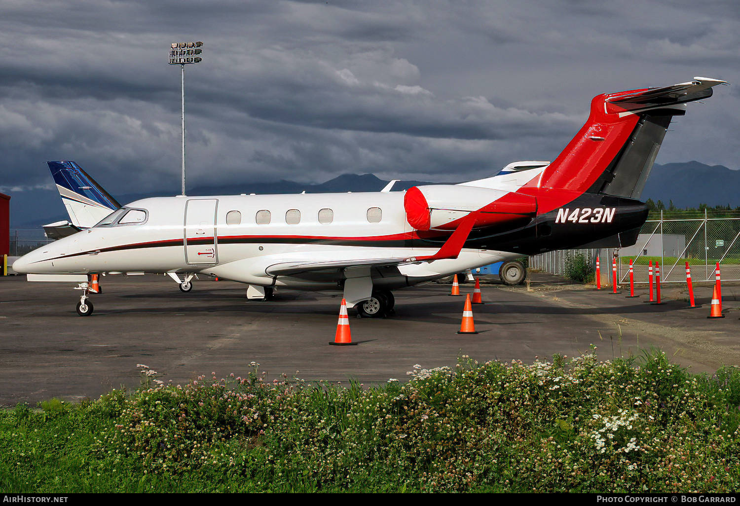 Aircraft Photo of N423N | Embraer EMB-505 Phenom 300 | AirHistory.net #702371