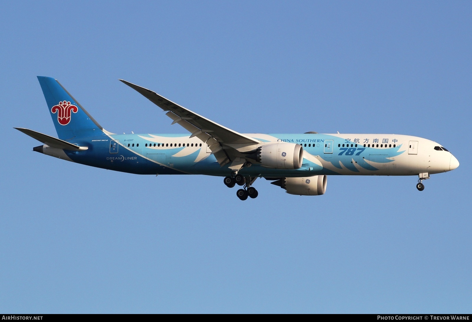 Aircraft Photo of B-1297 | Boeing 787-9 Dreamliner | China Southern Airlines | AirHistory.net #702374