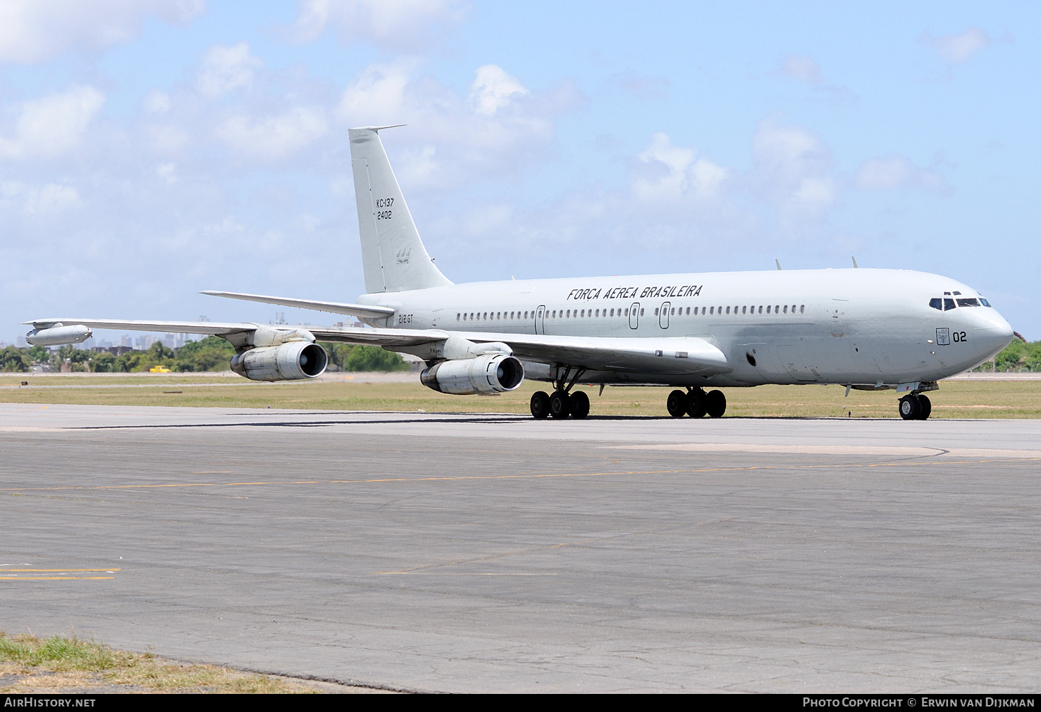 Aircraft Photo of 2402 | Boeing KC-137 (707-300C) | Brazil - Air Force | AirHistory.net #702418