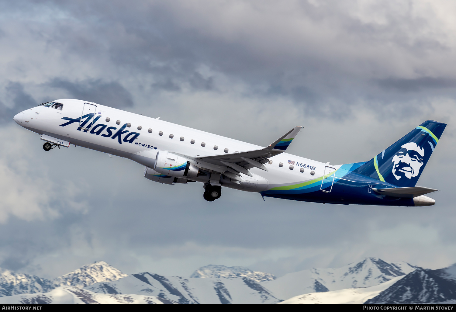 Aircraft Photo of N663QX | Embraer 175LR (ERJ-170-200LR) | Alaska Airlines | AirHistory.net #702434
