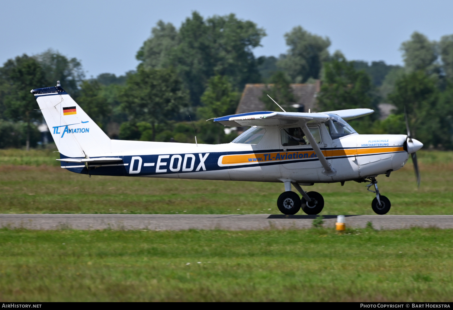 Aircraft Photo of D-EODX | Reims F152 | TL Aviation | AirHistory.net #702533