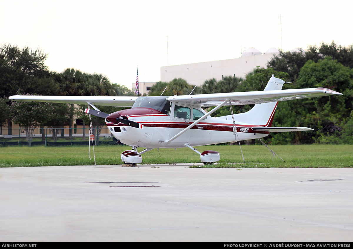 Aircraft Photo of N9803H | Cessna 182R Skylane | AirHistory.net #702561