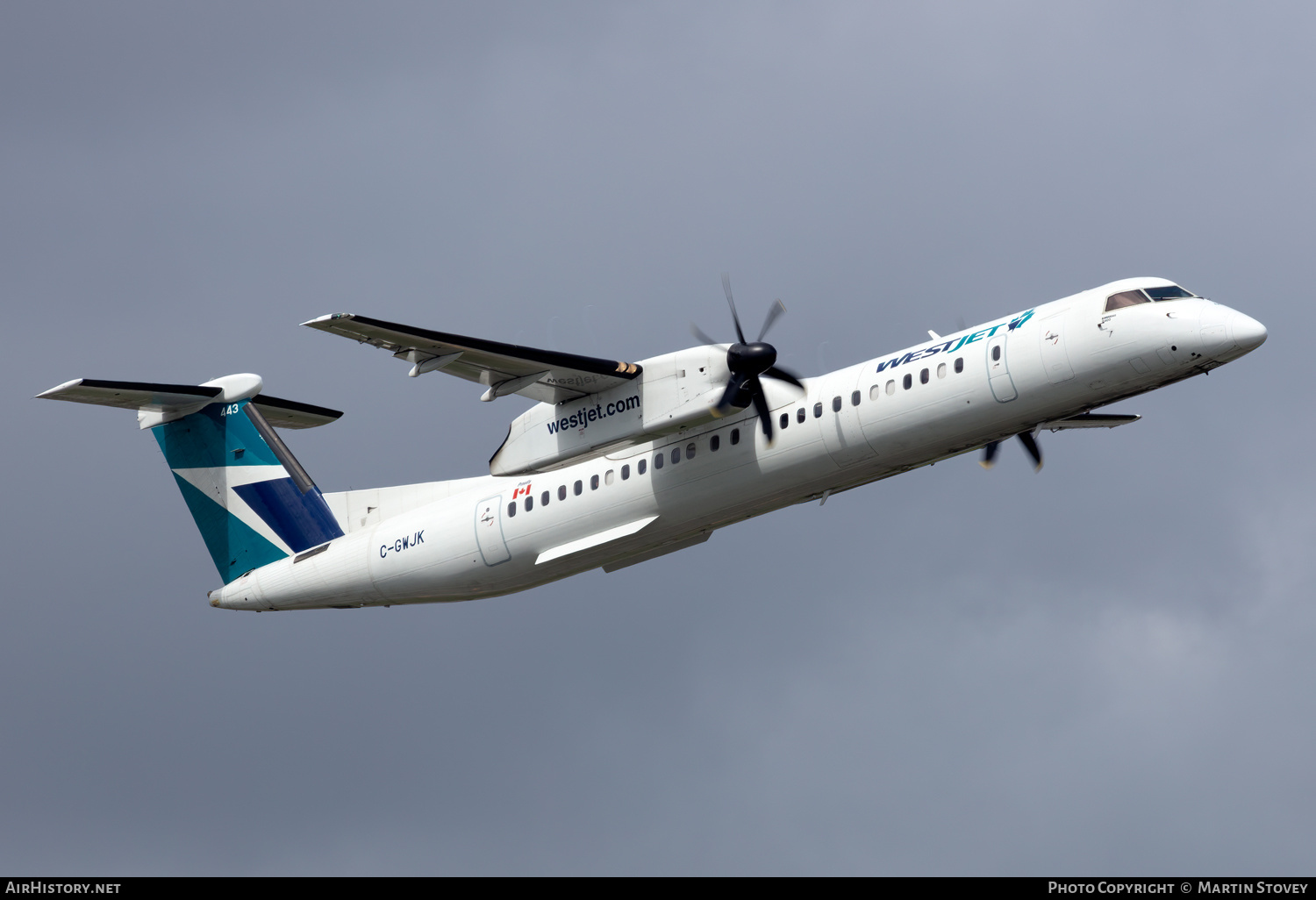 Aircraft Photo of C-GWJK | Bombardier DHC-8-402 Dash 8 | WestJet | AirHistory.net #702587