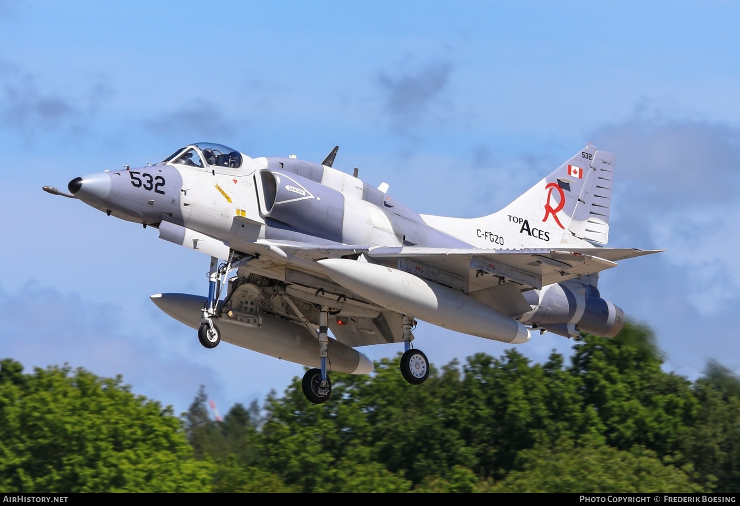 Aircraft Photo of C-FGZO / 532 | McDonnell Douglas A-4N Skyhawk II | Top Aces | AirHistory.net #702774